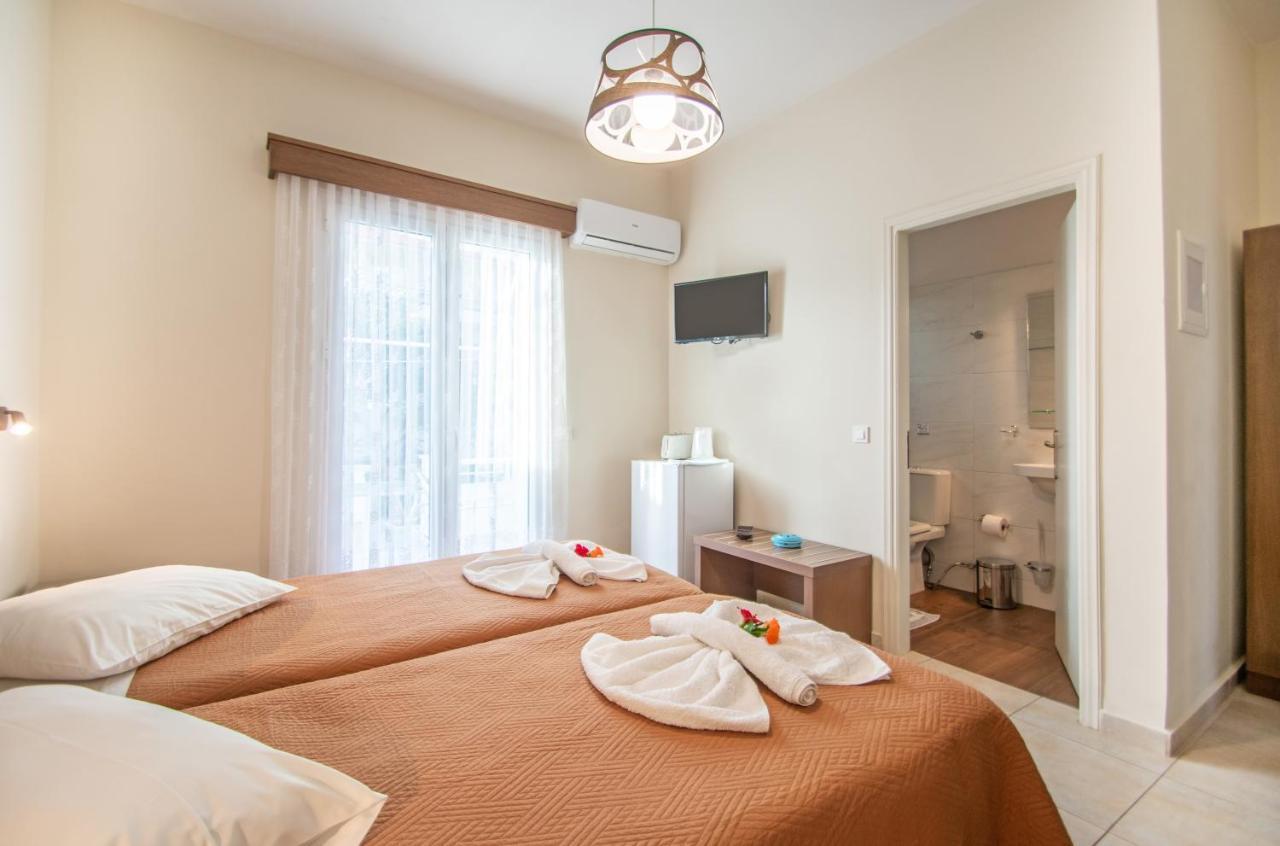 Stathis Beachfront Luxury Rooms Kalamákion Zewnętrze zdjęcie