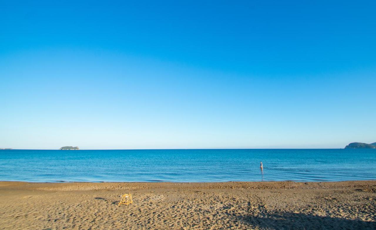 Stathis Beachfront Luxury Rooms Kalamákion Zewnętrze zdjęcie